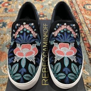 NIB REBECCA MINKOFF Black Floral Noelle Embroidered Sneakers Sz 9.5 M